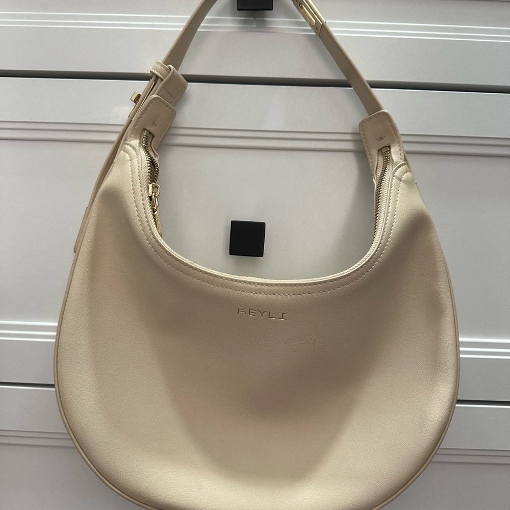 Keyli Shoulder Bag, 3 Ways Adjustable